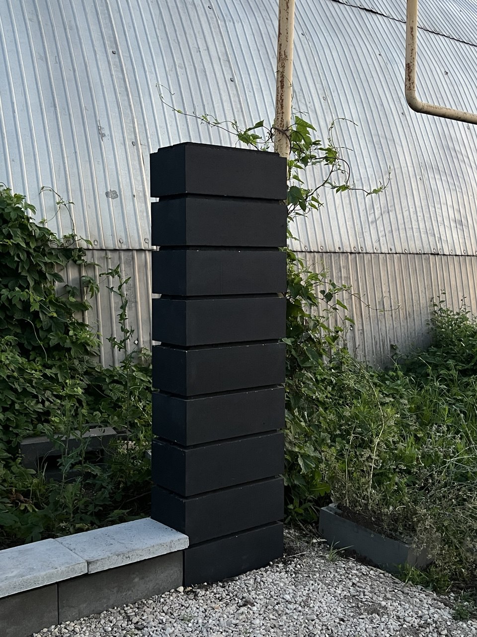 Блок пролетный  -  Темный Графит — бетонные заборные блоки — миниатюра 2